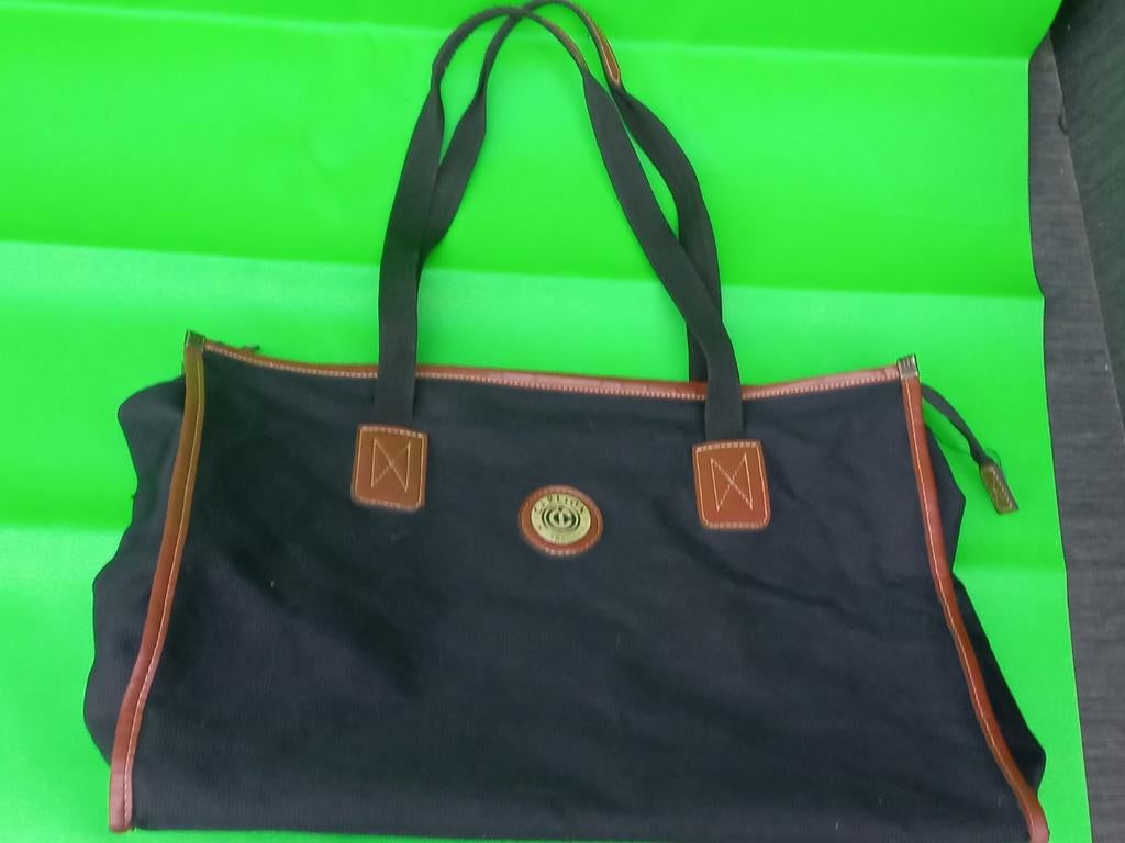 Zo goed als nieuwe mooie Carlton tas., 30 cm of meer, Zwart, Minder dan 35 cm, Ophalen of Verzenden
