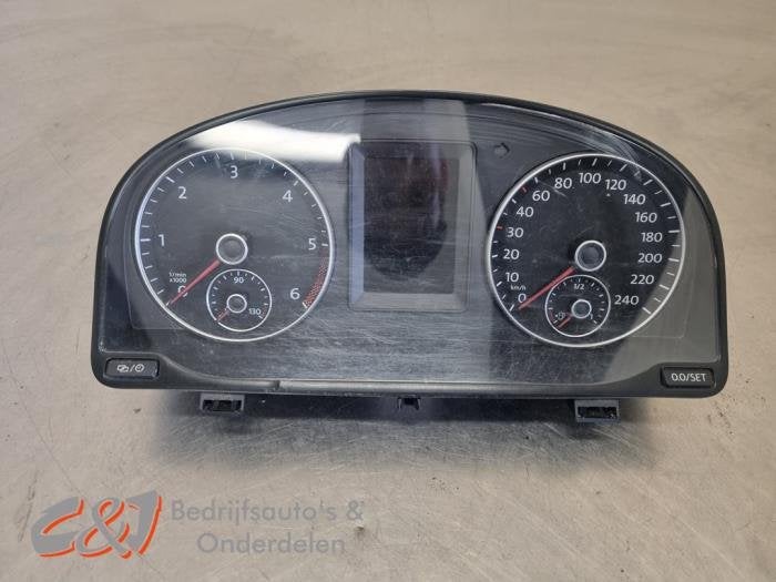 Kilometerteller KM van een Volkswagen Caddy, Gebruikt, -, Volkswagen, -