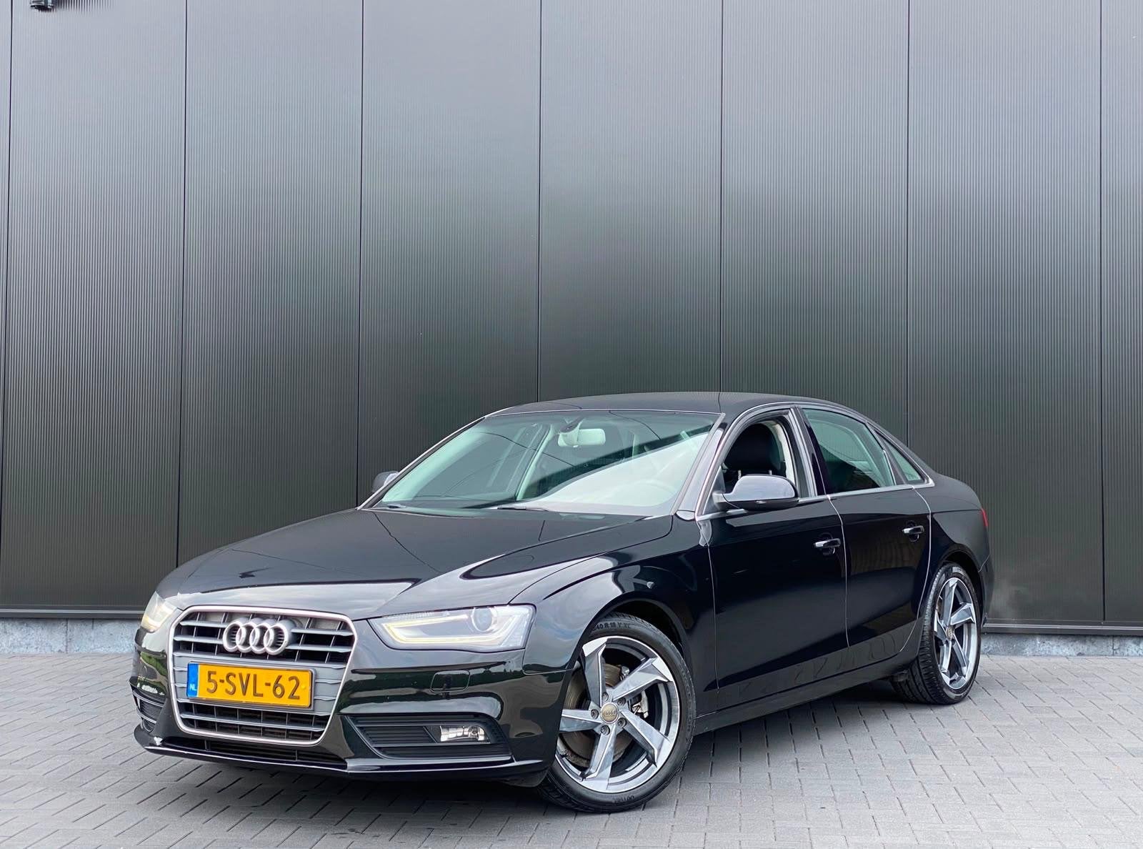 Audi A4 Limousine 1.8 TFSIe Edition (bj 2013), Auto's, Voorwielaandrijving, Gebruikt, Euro 6, 4 cilinders