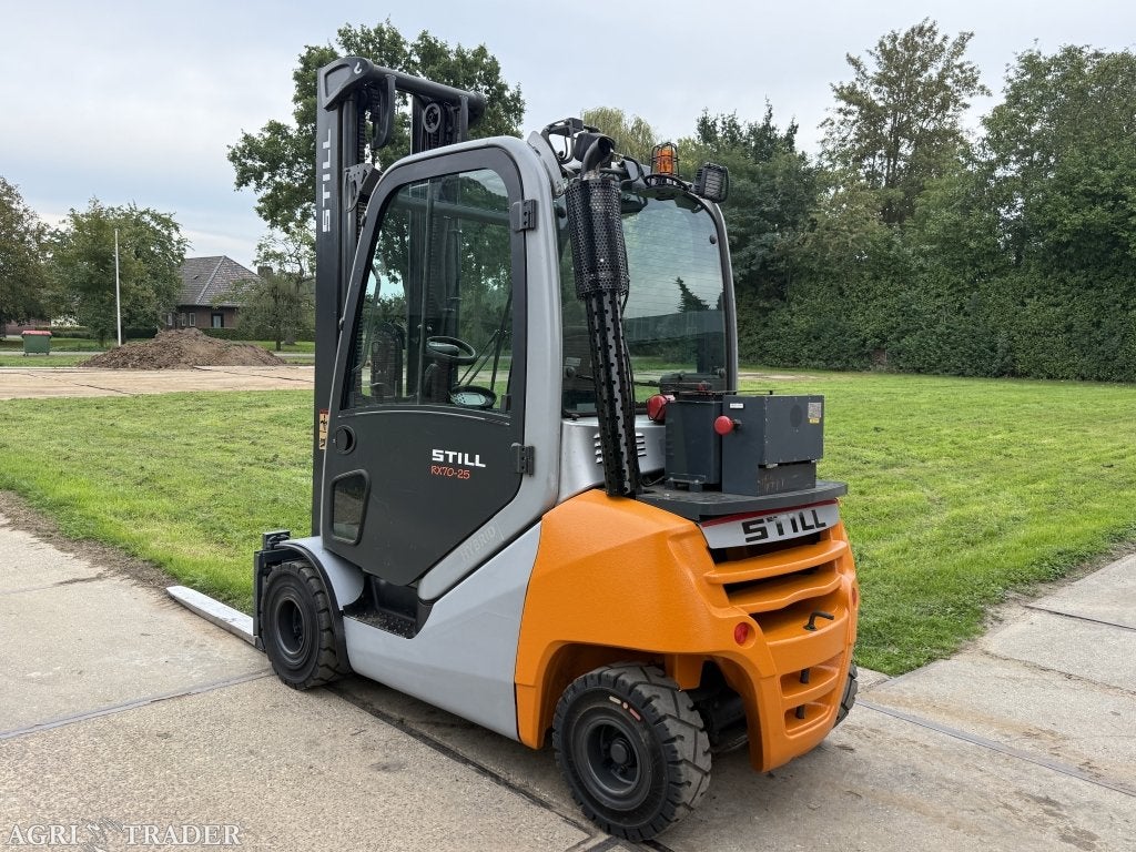 Still 2.5 tonner diesel 3-delig freelift Sideshift BJ2017, Zakelijke goederen, Info@vanbeurdenheftrucks.nl, Diesel, Still, Heftruck