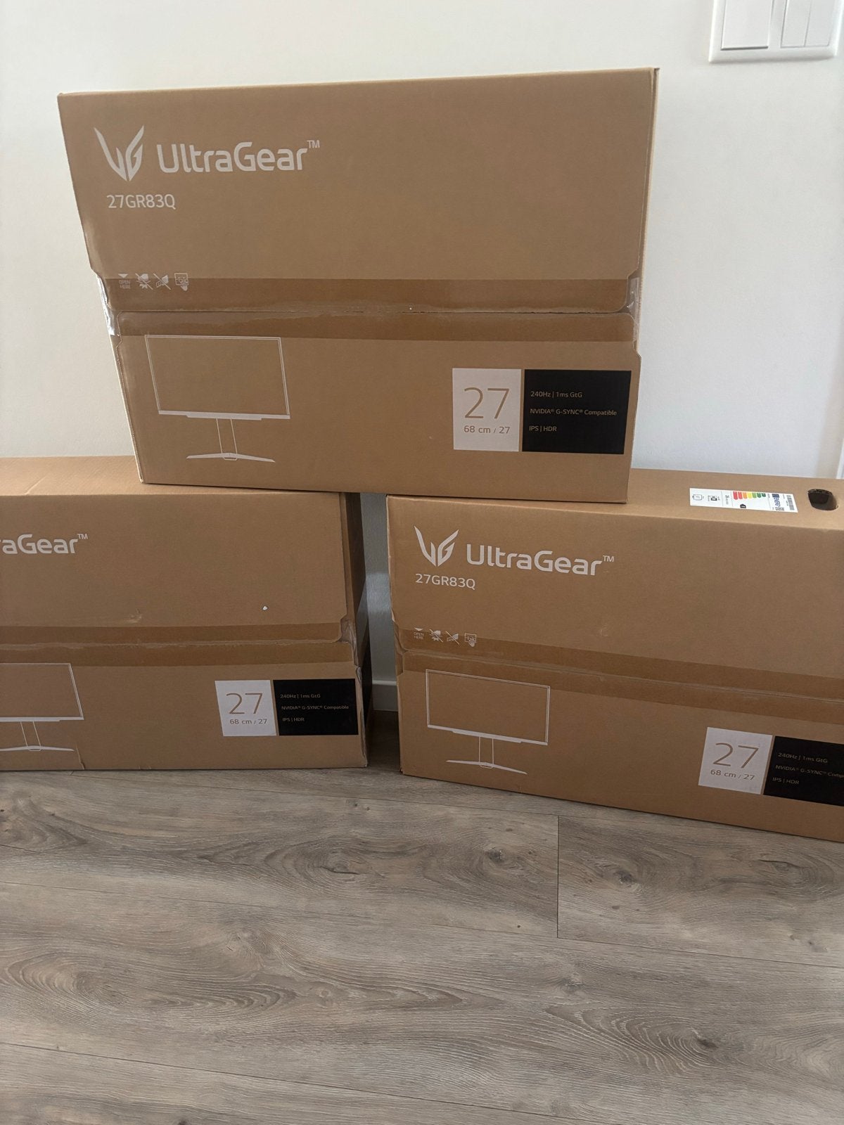 LG UltraGear 27GR83Q 27 inch QHD IPS 240Hz Gaming Monitor, Computers en Software, Monitoren, Gaming, IPS, In hoogte verstelbaar