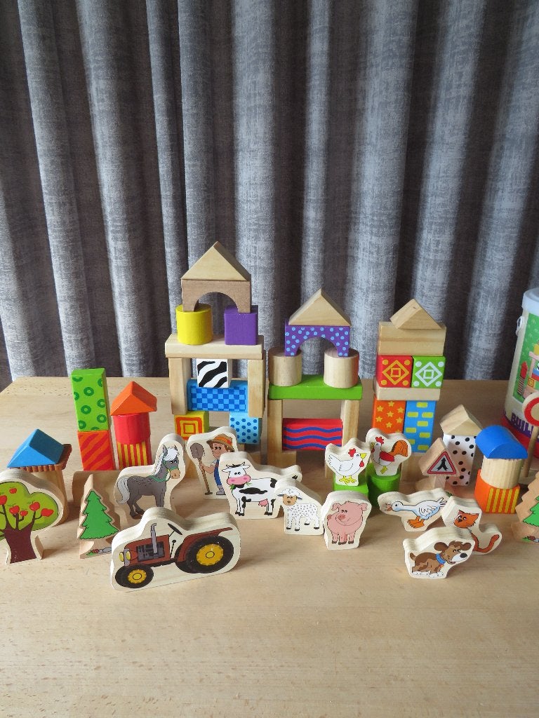Houten speelgoed: blokken, dieren, Brio verkeersborden/bomen, Ophalen of Verzenden, Zo goed als nieuw, Overige typen