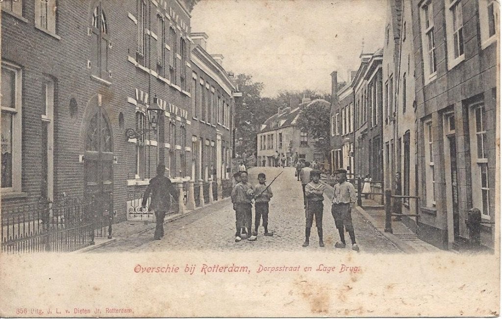 Overschie bij Rotterdam, Dorpsstraat, Lage Brug, Volk, 1903, Ophalen of Verzenden, Voor 1920, Gelopen, Zuid-Holland