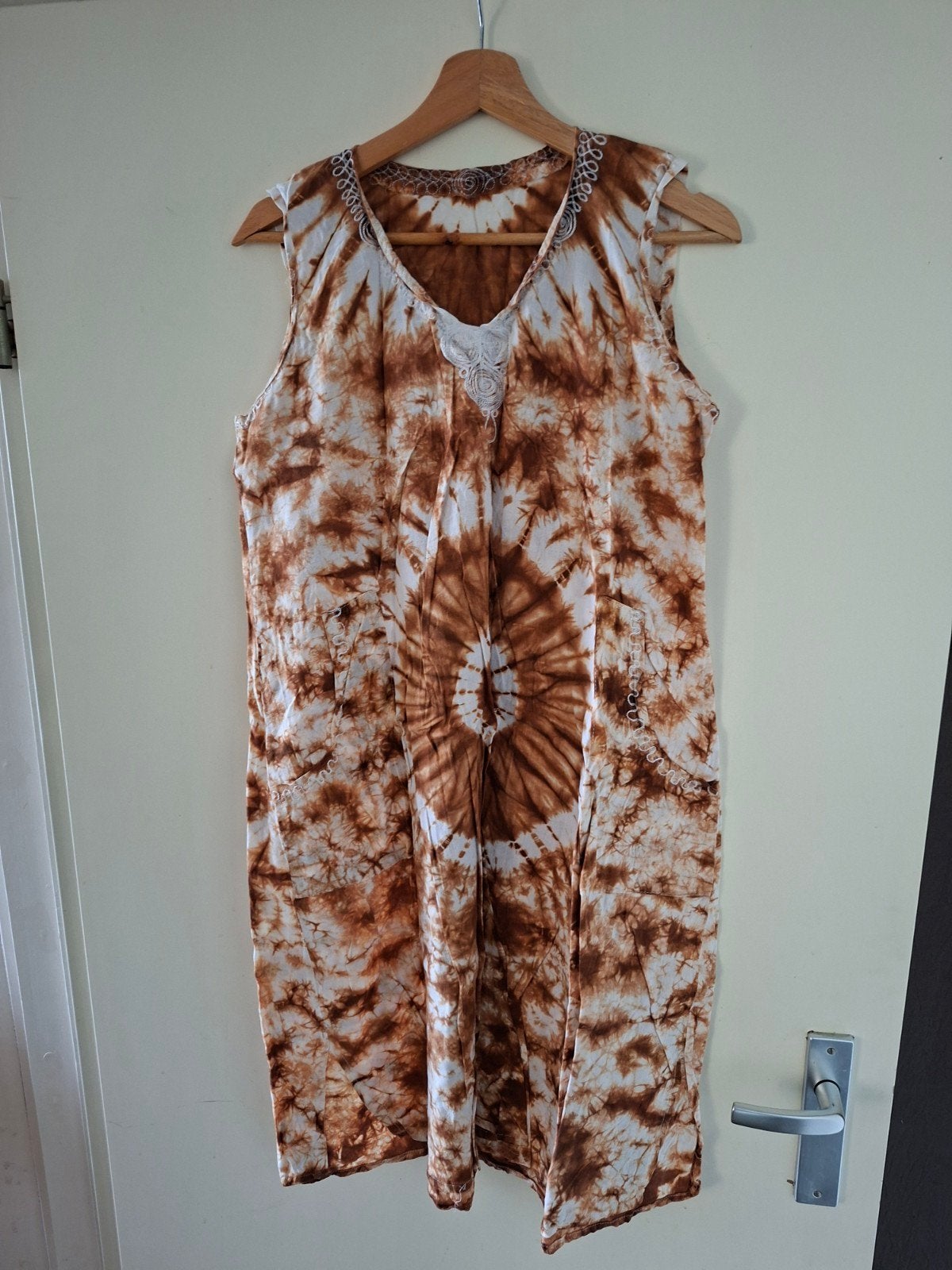 Prachtige Boho Tie-Dye zomerjurk Kaftan met kant maat M, Kleding | Dames, Maat 38/40 (M), Wit, Ophalen of Verzenden, Zo goed als nieuw