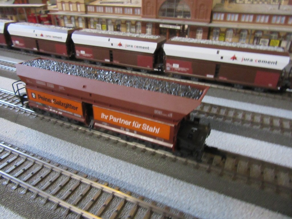 ROCO 6 ASSER MET KOLEN LADING, Gelijkstroom, Wagon, Ophalen of Verzenden, Zo goed als nieuw