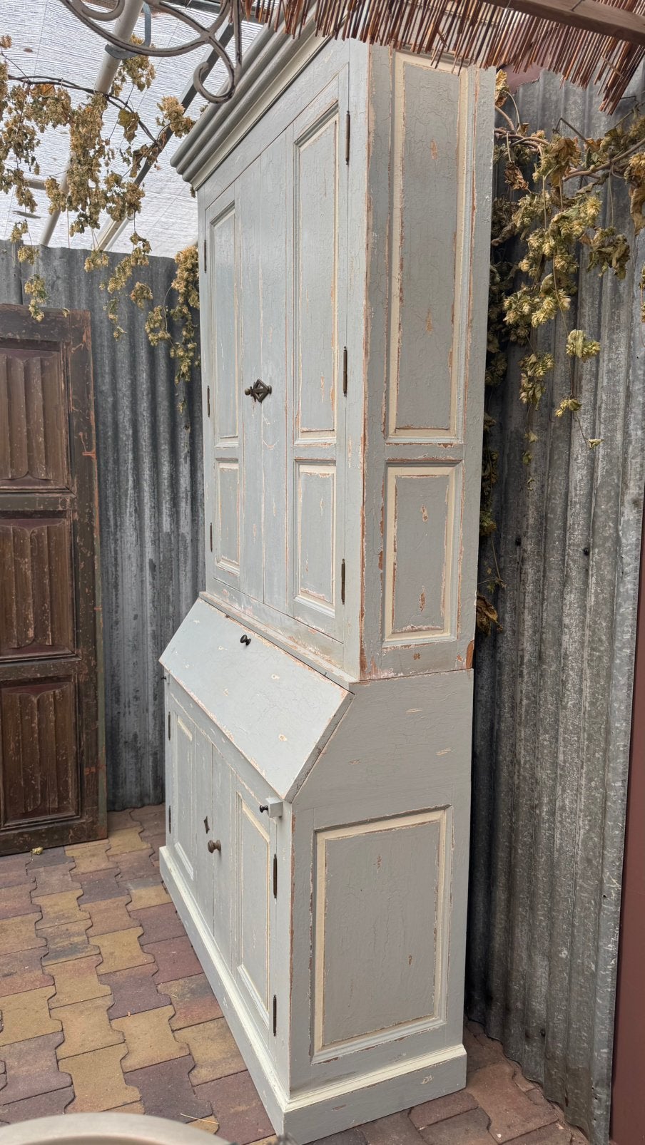 Hoge kast, zweedse stijl, grijs/blauw, 240 h, 2 delig., Ophalen