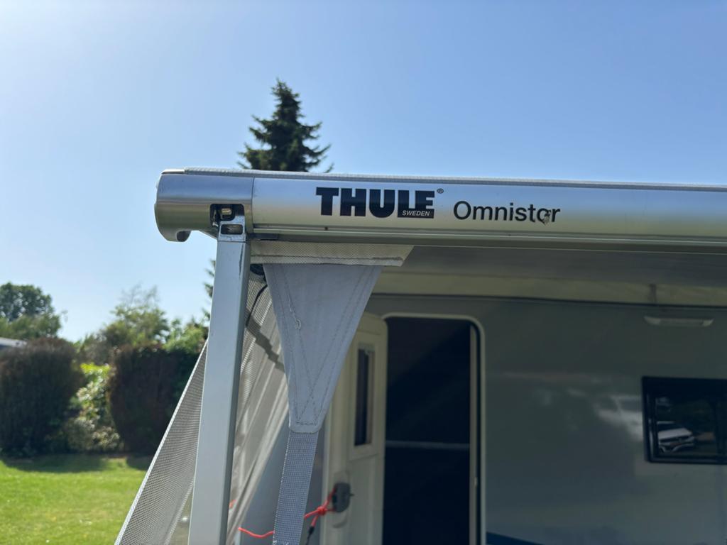 Thule Omnistor zakLuifel 375cm breed met Zijwand, Ophalen, Zo goed als nieuw, Polyester, Thule