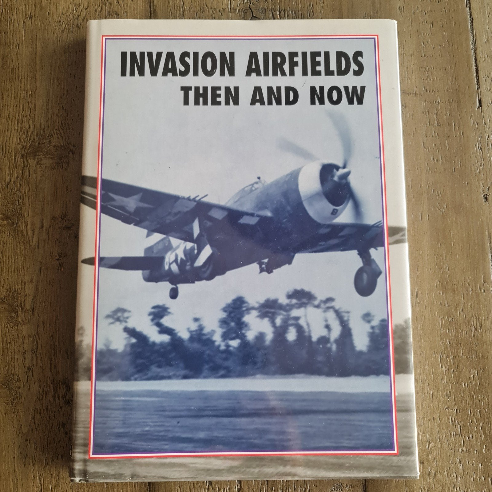 Invasion airfields Then and Now, Verzamelen, Ophalen of Verzenden, Nederland, Boek of Tijdschrift
