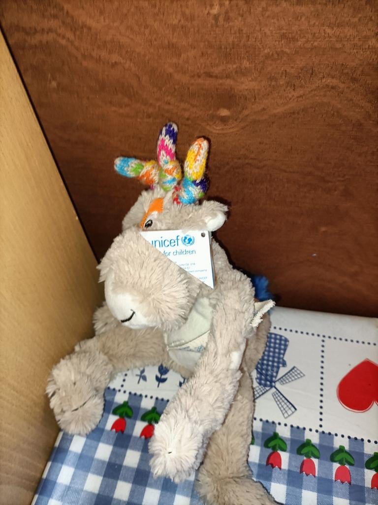 Unicef Oenny knuffel 18 cm groot, Ophalen of Verzenden, Zo goed als nieuw, Overige typen
