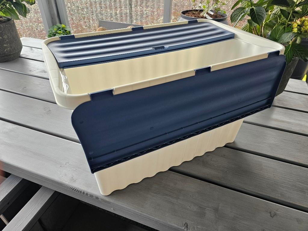 3 Kunststoffen Opbergboxen, Ophalen, Gebruikt