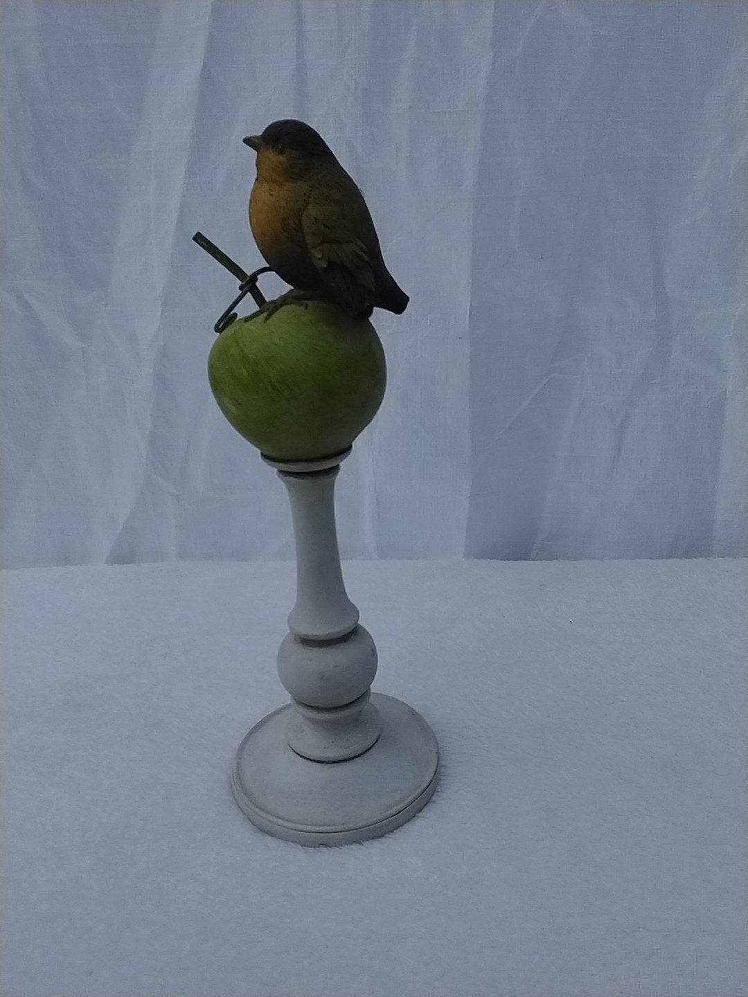 Decoratieve vogel op appelstandaard, Ophalen of Verzenden