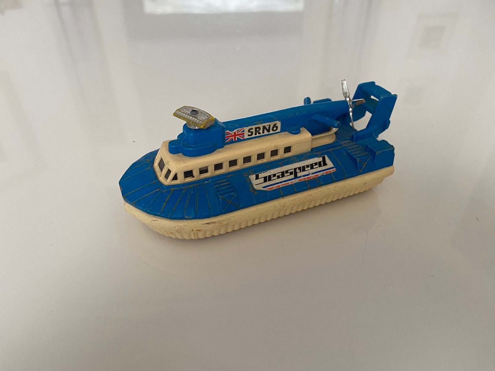 Matchbox Hovercraft Super King., Ophalen of Verzenden, Gebruikt, 1:32 tot 1:50