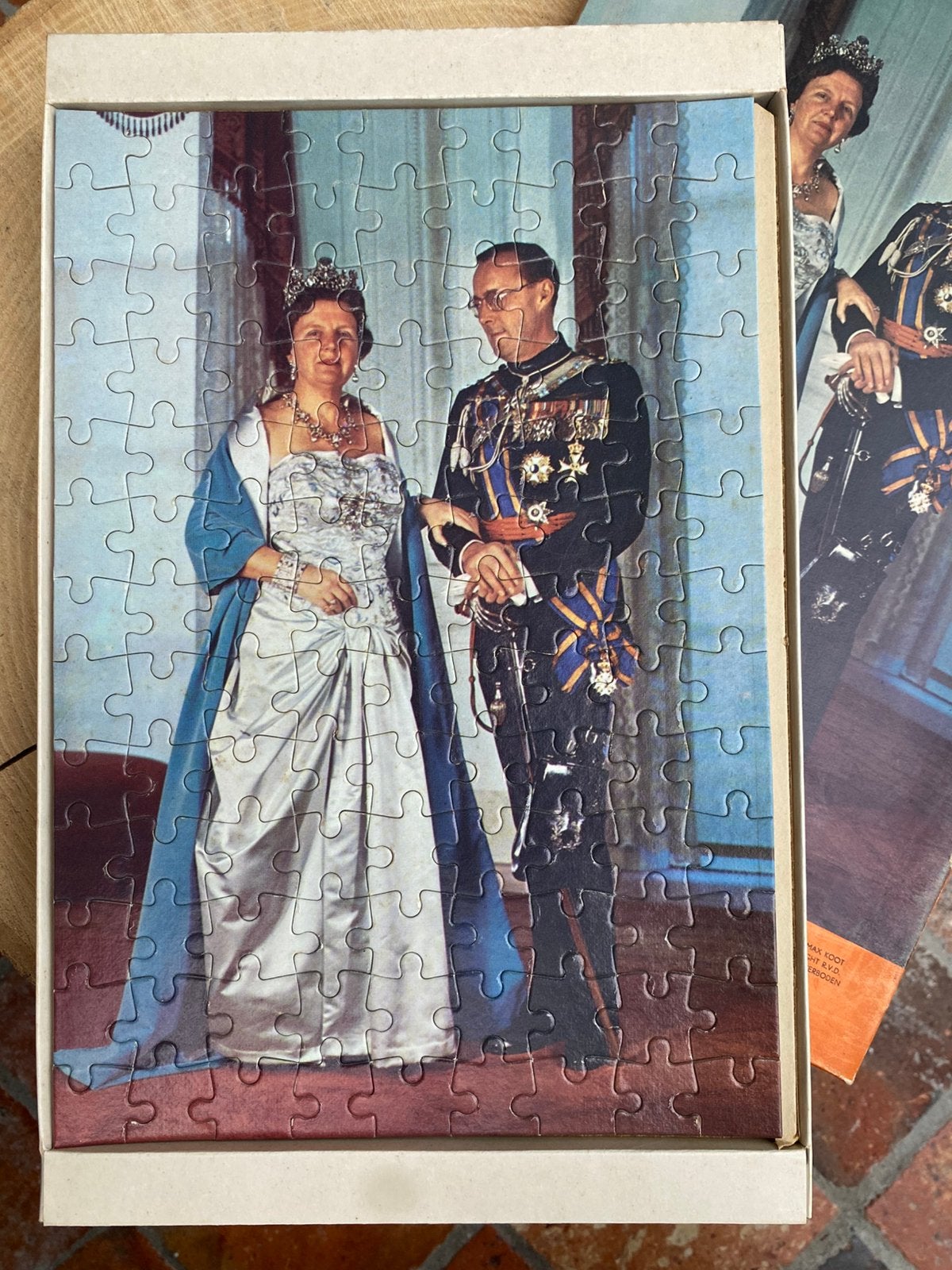 Vintage “Oranje” legpuzzel - Kappie Spellen!, Verzamelen, Koninklijk Huis en Royalty, Gebruikt, Overige typen, Nederland, Ophalen of Verzenden