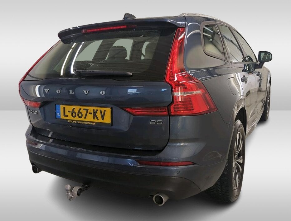 Volvo XC60 2.0 B5 Momentum Exclusive 1e-Eig. & Keurig-Onderh, Auto's, 12 maanden, 15 km/l, Gebruikt, Euro 6