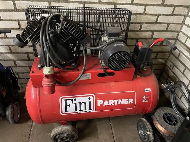 compressor, Ophalen, Zo goed als nieuw, Minder dan 200 liter/min, 6 tot 10 bar
