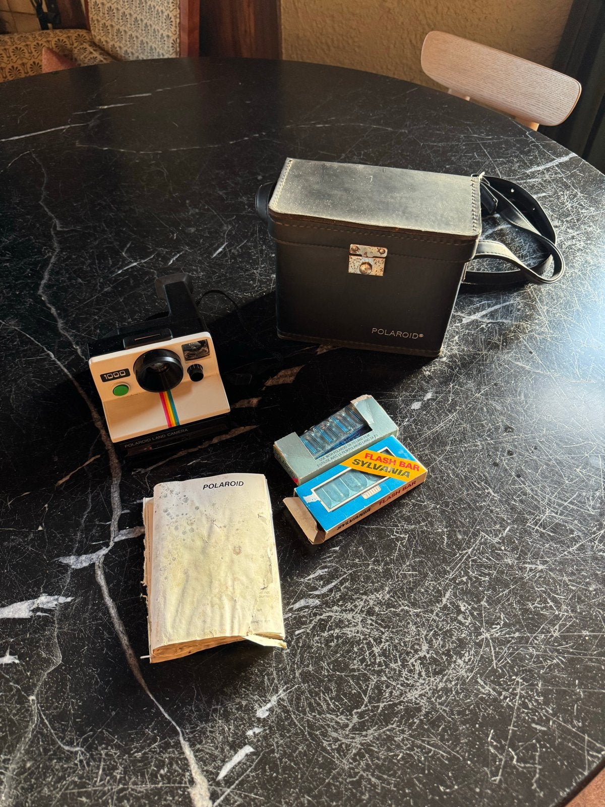 Vintage Polaroid Land Camera 1000 met accessoires, Audio, Tv en Foto, Fotocamera's Analoog, Ophalen of Verzenden, Gebruikt, Polaroid