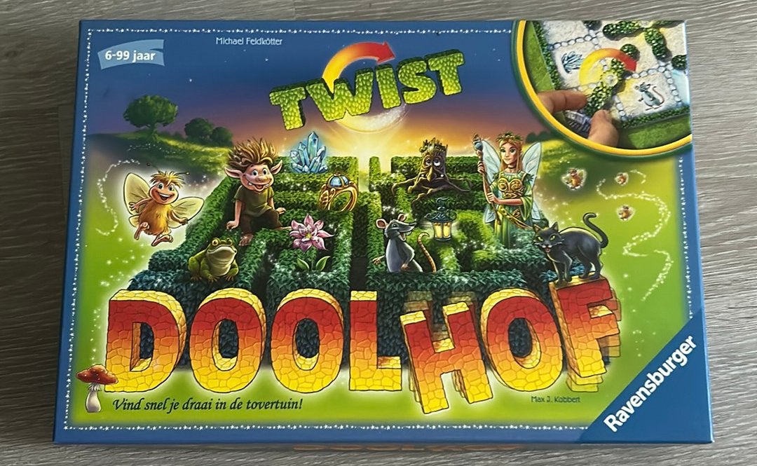 Spel Doolhof twist, Hobby en Vrije tijd, Gezelschapsspellen | Bordspellen, Ophalen of Verzenden, Zo goed als nieuw