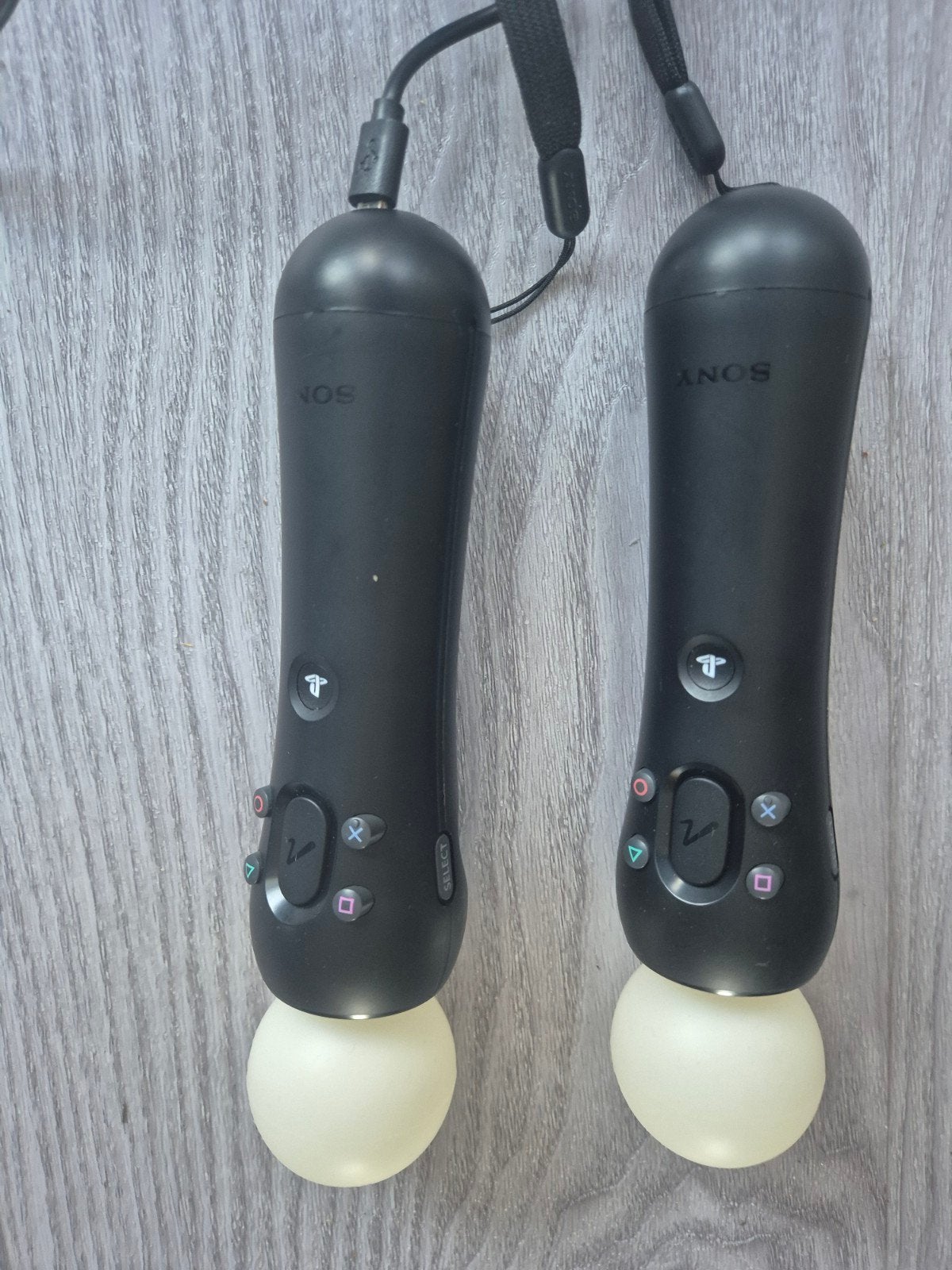 2x Goedwerkende Move controllers voor PS4, Ophalen of Verzenden, Zo goed als nieuw