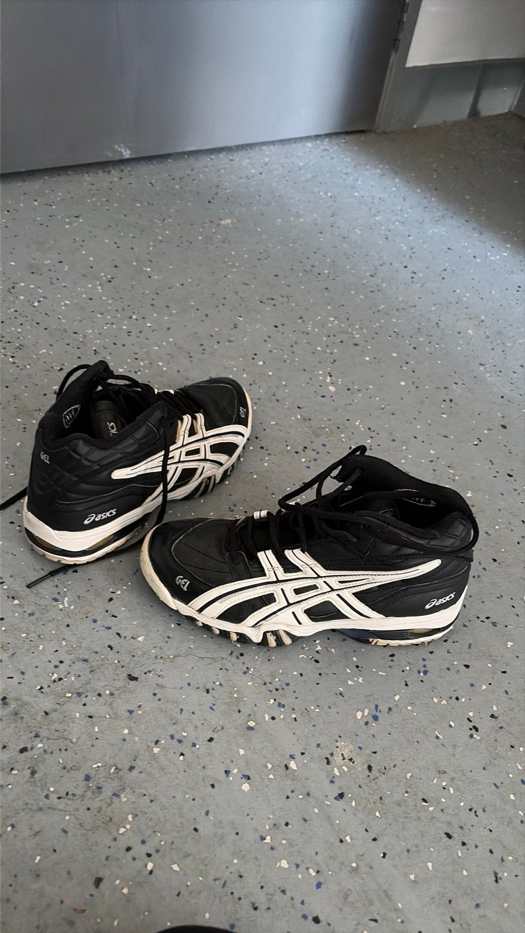 Asics sneakers mt 39  , 39 1/2, Ophalen of Verzenden, Gedragen, Overige kleuren, Sneakers of Gympen
