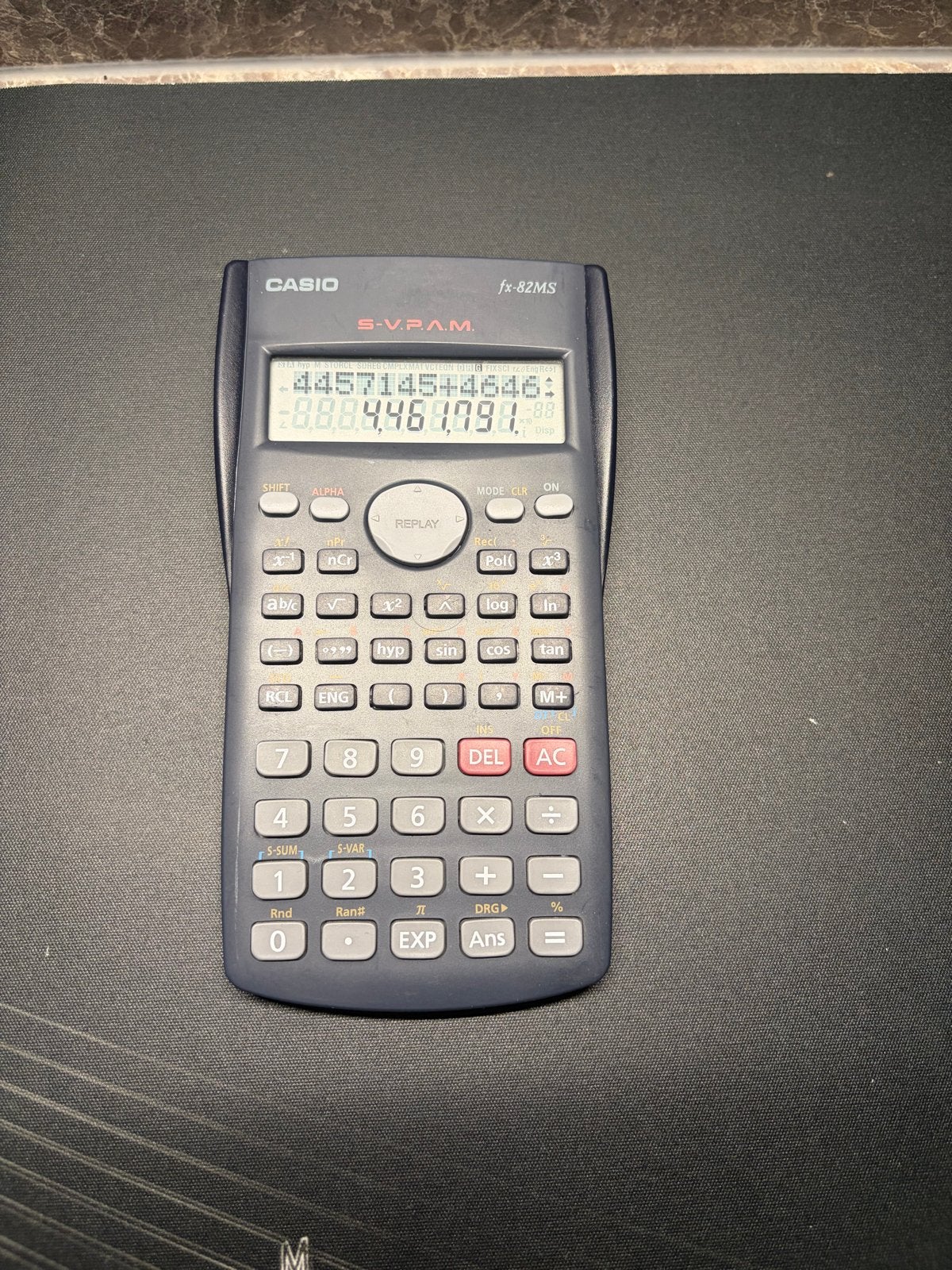 Casio fx-82MS wetenschappelijke rekenmachine., Ophalen of Verzenden, Grafische rekenmachine, Gebruikt