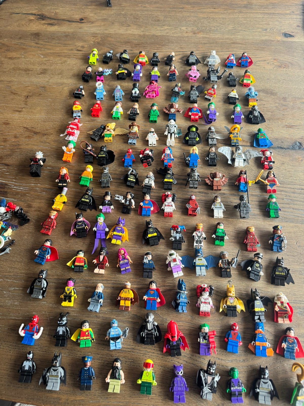 Lego minifiguren 131 stuks, Ophalen of Verzenden, Zo goed als nieuw, Minifiguur, Lego
