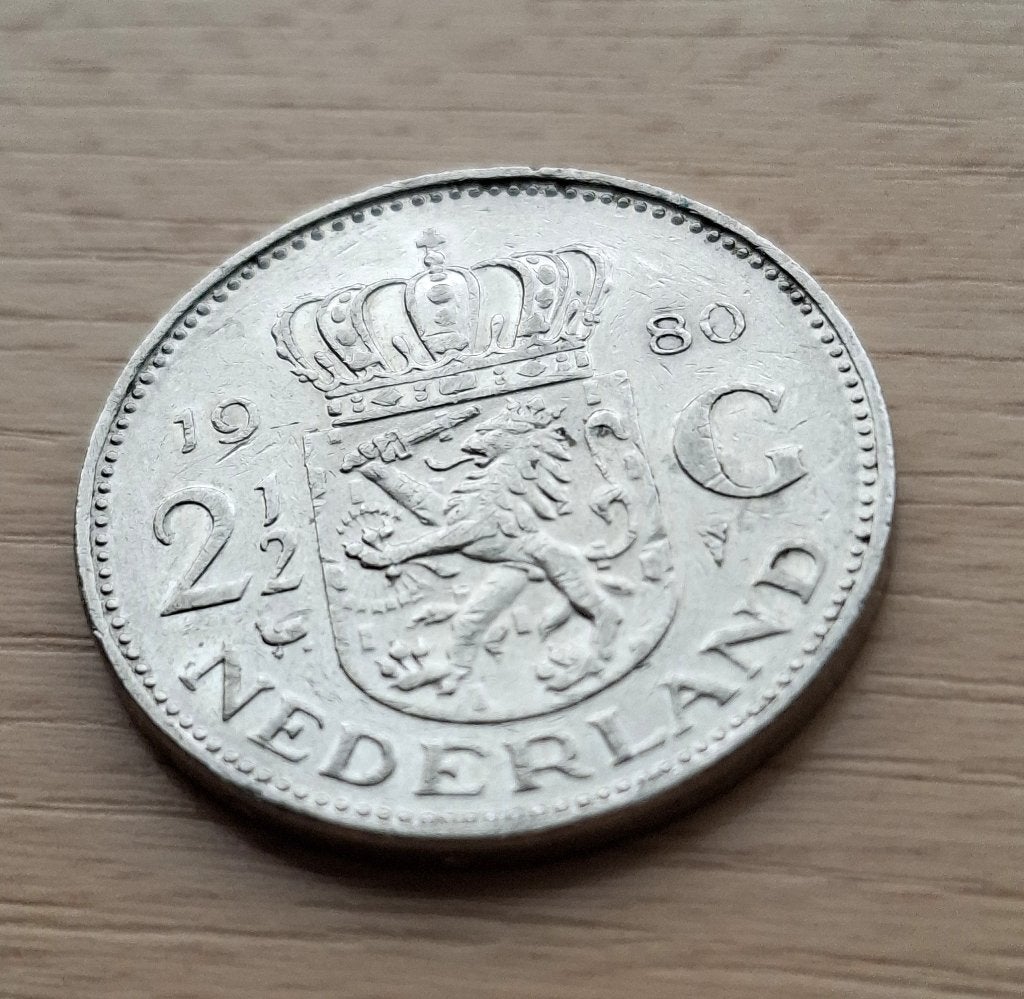 Rijksdaalder uit 1980, Postzegels en Munten, Ophalen of Verzenden, Koningin Juliana, 2½ gulden, Losse munt