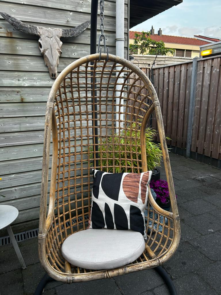 Leuke Rotan hangstoel, gebruikt maar kan nog een ronde mee!, Ophalen, Gebruikt, Rotan