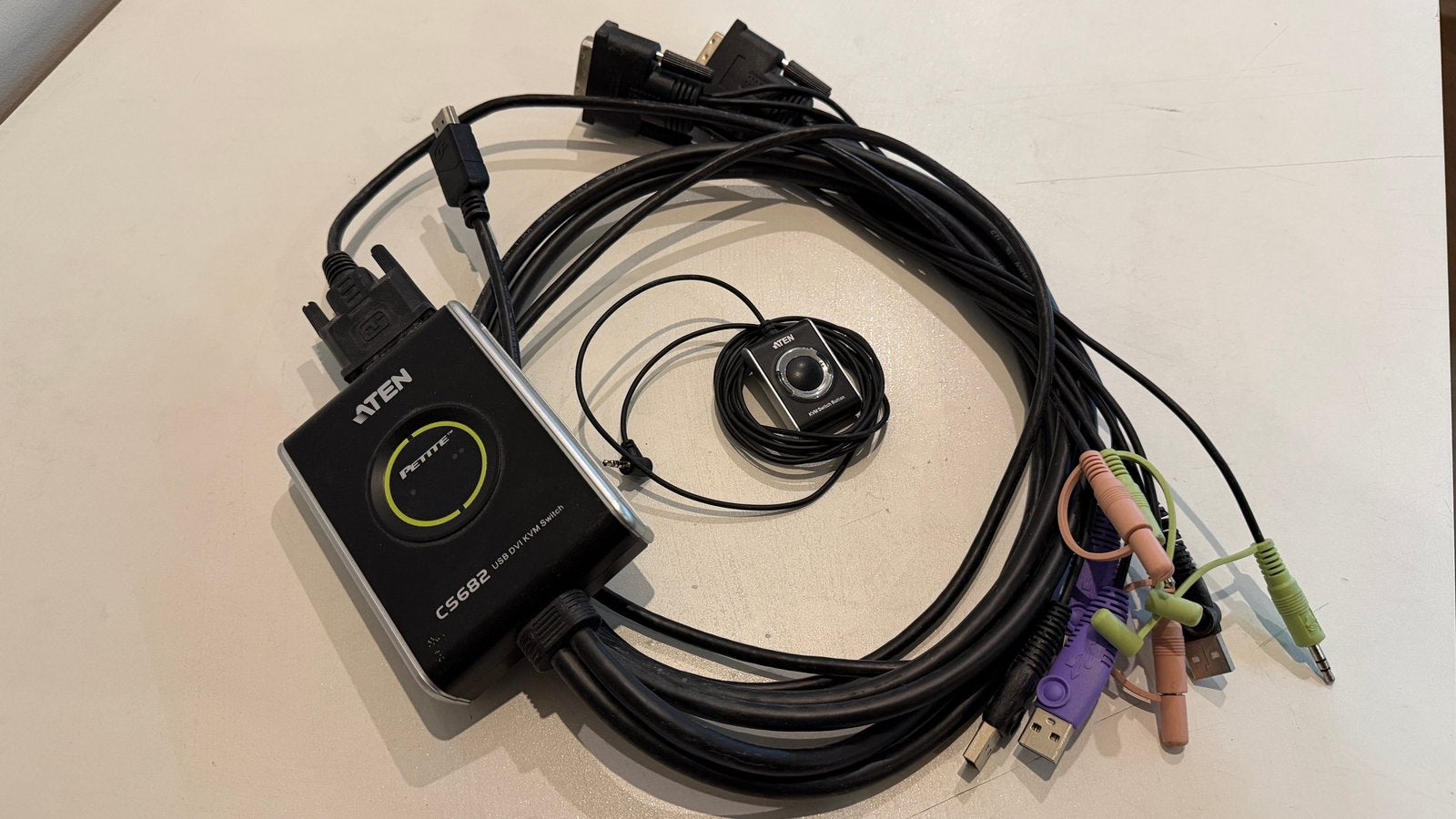 ATEN KVM switch, Ophalen, Gebruikt