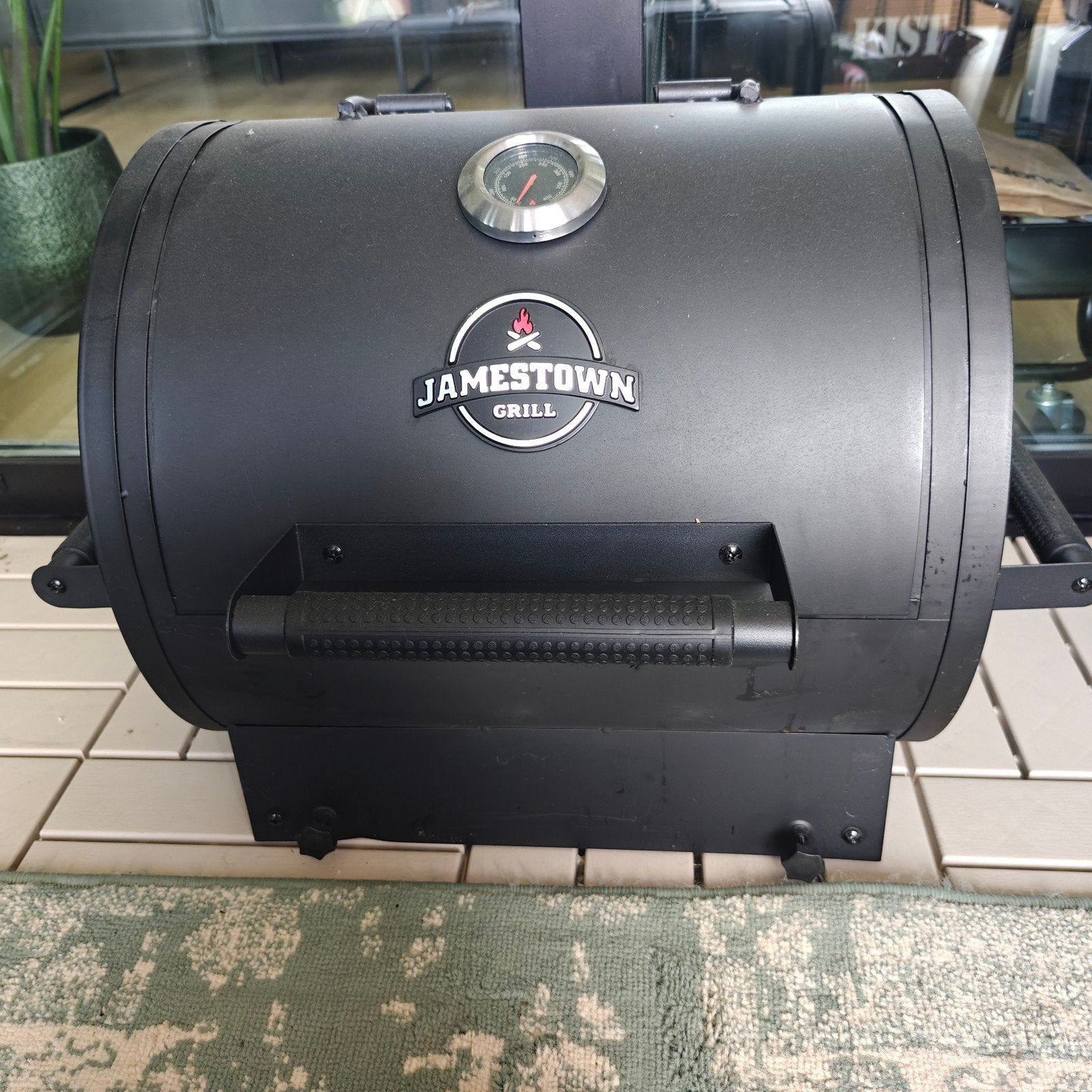 Jamestown Grill BBQ met thermometer - Gebruikt, Ophalen, Gebruikt, Jamestown Grill