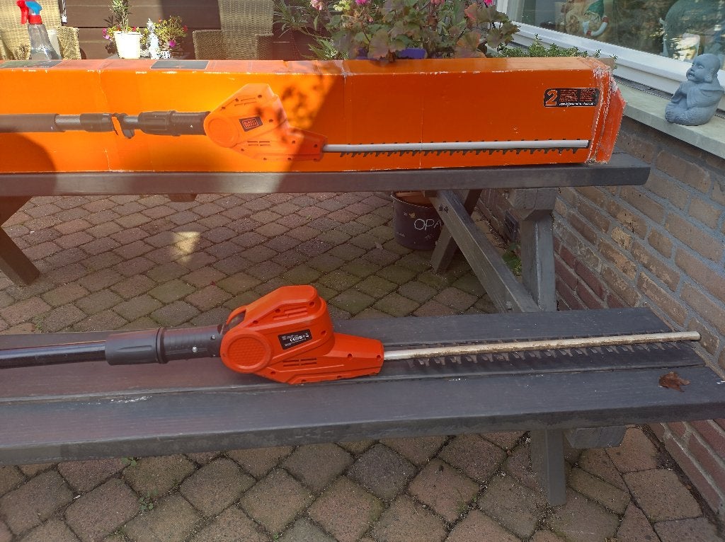 heggenschaar, Ophalen, Zo goed als nieuw, Elektrisch, Black & Decker