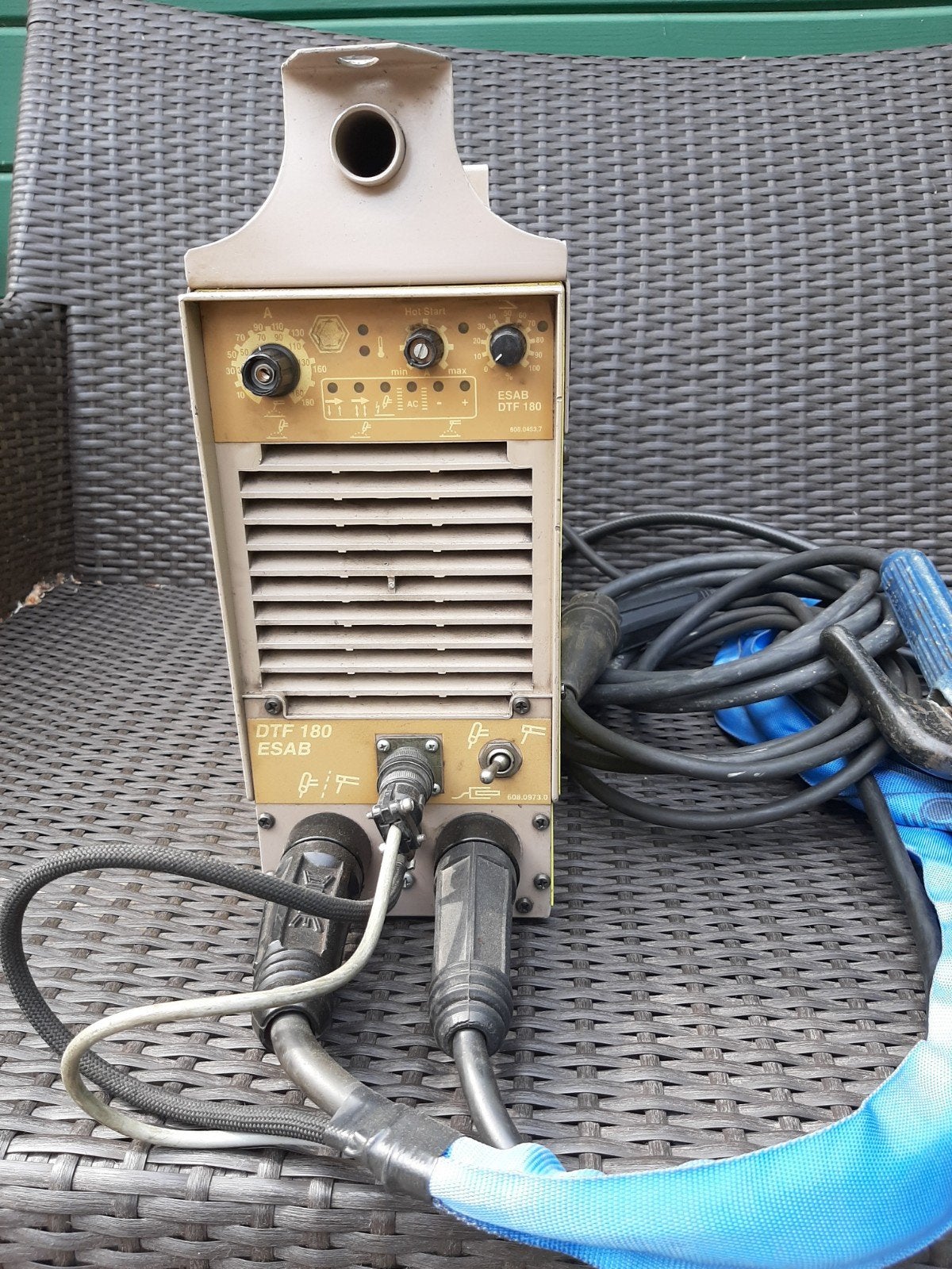 Te koop Esab DTF 180 ac/dc 230 volt, Doe-het-zelf en Verbouw, Gereedschap | Lasapparaten, Ophalen of Verzenden, 150 tot 250 ampère