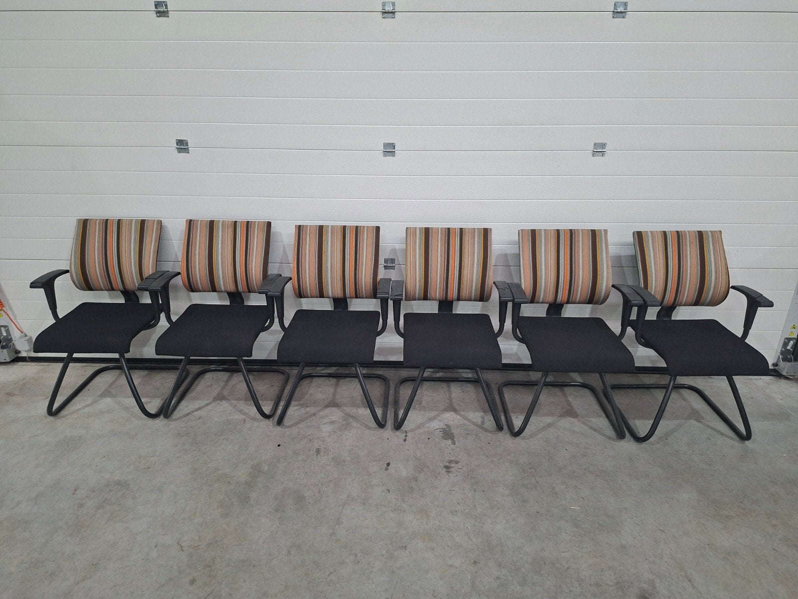 6 stoelen met rubberen armleuningen (rubber laat los), Huis en Inrichting, Stoelen, Ophalen, Gebruikt, Vijf, Zes of meer stoelen