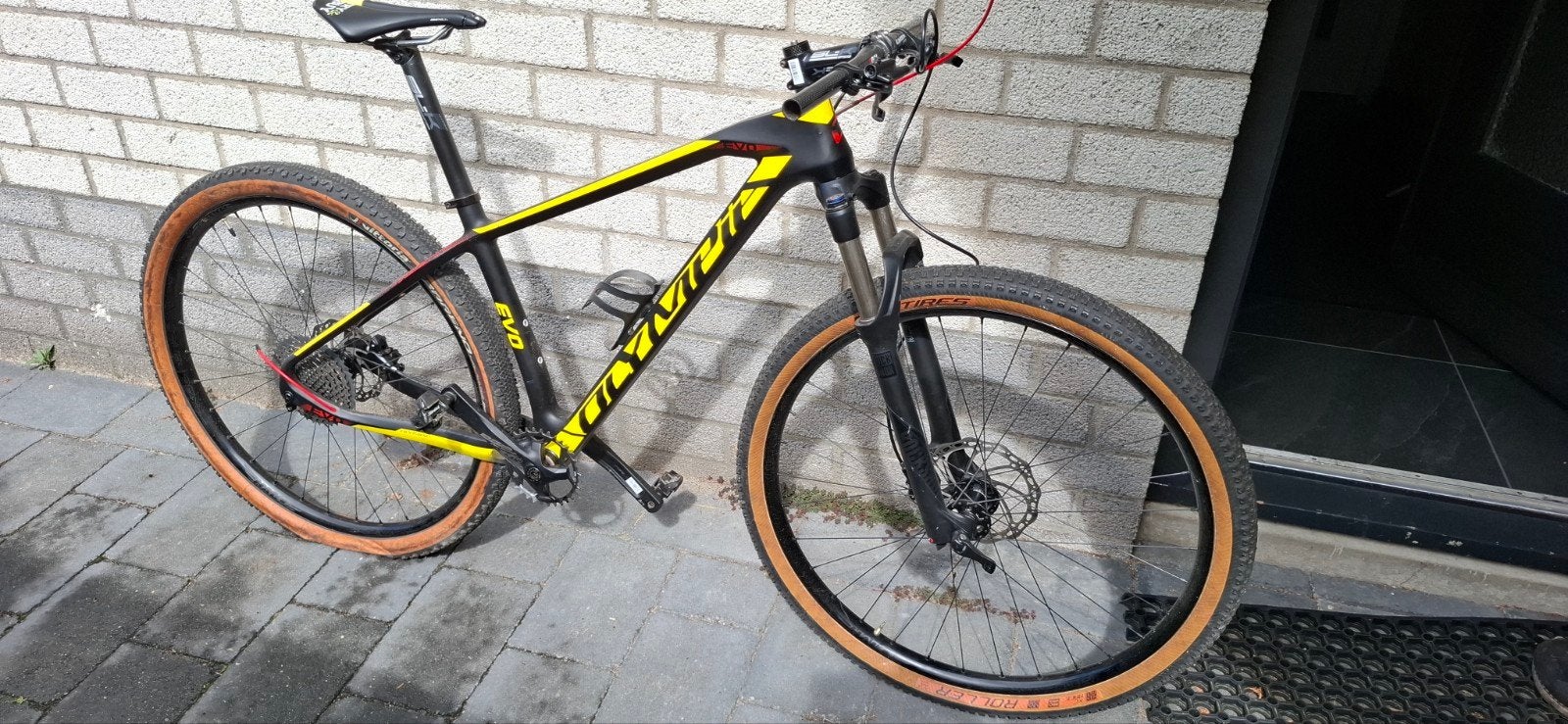 Niet compleet carbon. Olympia M met HALO wielset, Gebruikt, Hardtail, Heren, Schijfrem