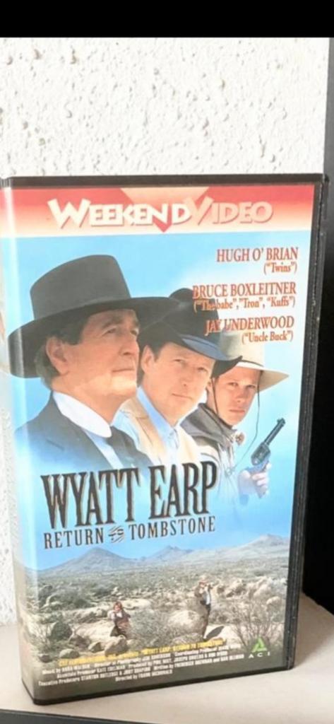 vhs:  ‘WYATT EARP:  RETURN TO TOMBSTONE’  (1994), Alle leeftijden, Ophalen of Verzenden, Zo goed als nieuw