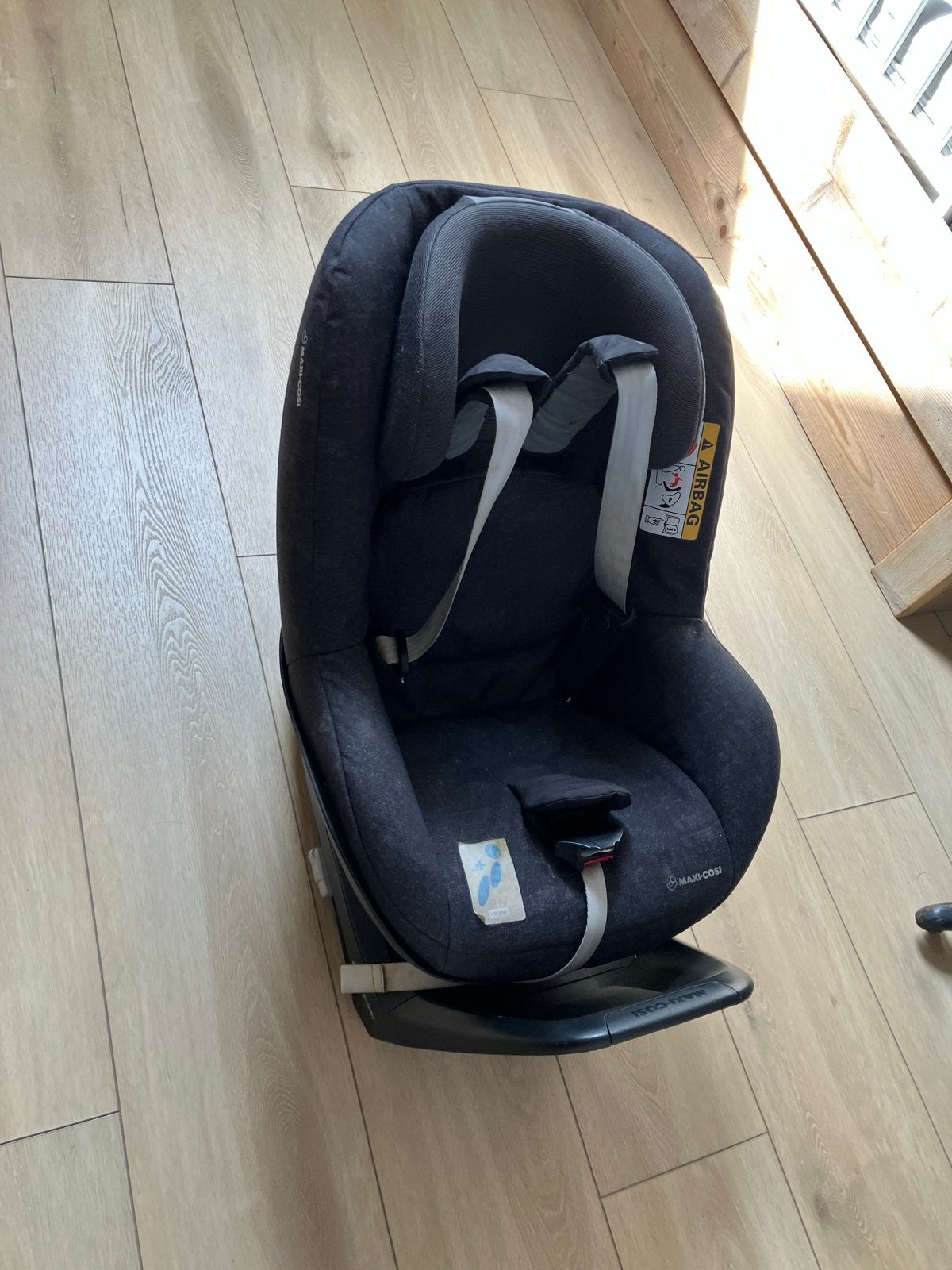 Maxi-Cosi FamilyFix i-Size base + Pearl One autostoel, Kinderen en Baby's, Autostoeltjes, Ophalen, Gebruikt, 0 t/m 18 kg, Verstelbare rugleuning