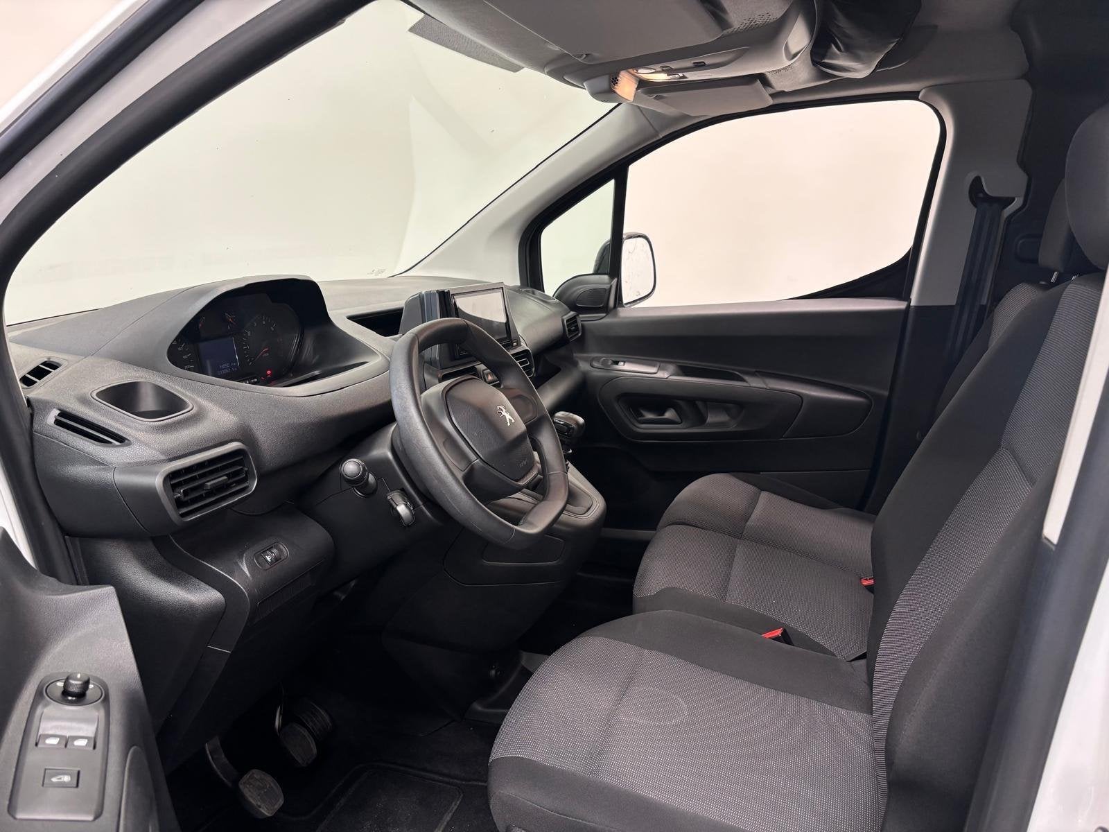 Peugeot Partner 1.5 BlueHDi 100PK L2 Navigatie Airco Camera, Voorwielaandrijving, 1030 kg, Gebruikt, Euro 6