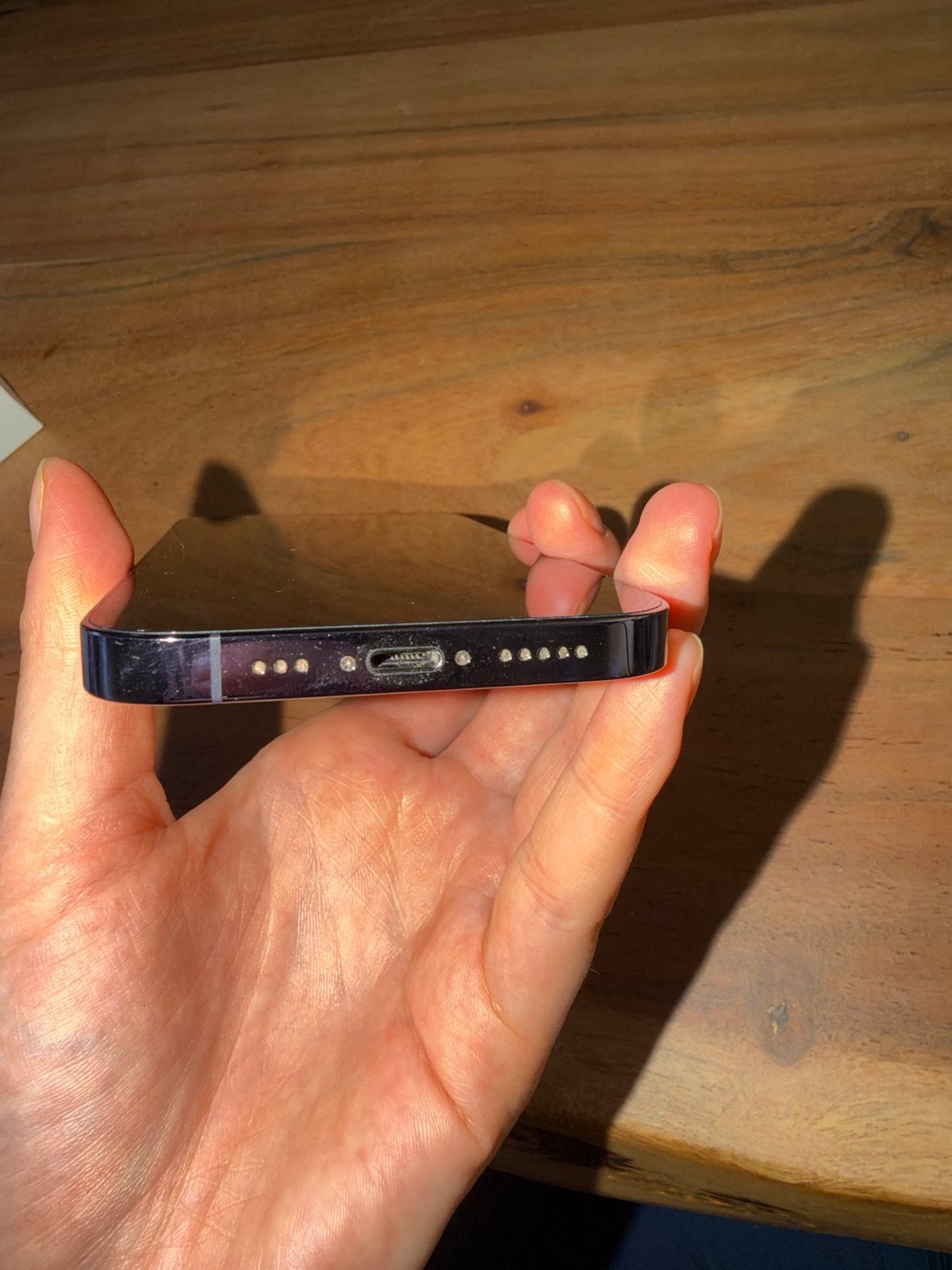 Foto 8 van iPhone 14 Pro 128 GB Paars - 84% batterij, onbeschadigd