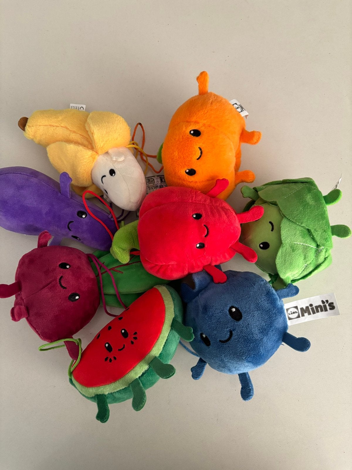 Lidl Mini's Knuffels - 2026 Set 8 verschillende oa banaan!, Lidl, Overige karakters, Overige typen, Ophalen of Verzenden