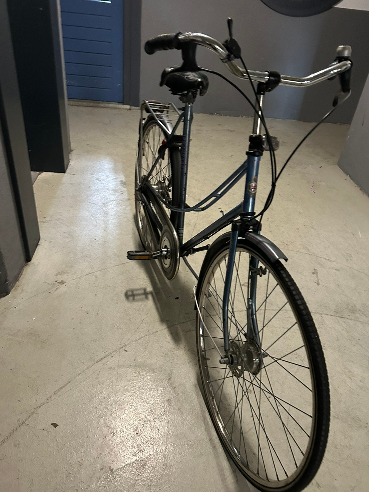 Goedewerkende damesfiets 28 inch, Fietsen en Brommers, Fietsen | Dames | Damesfietsen, 53 tot 56 cm, Ophalen, Gebruikt, Overige merken