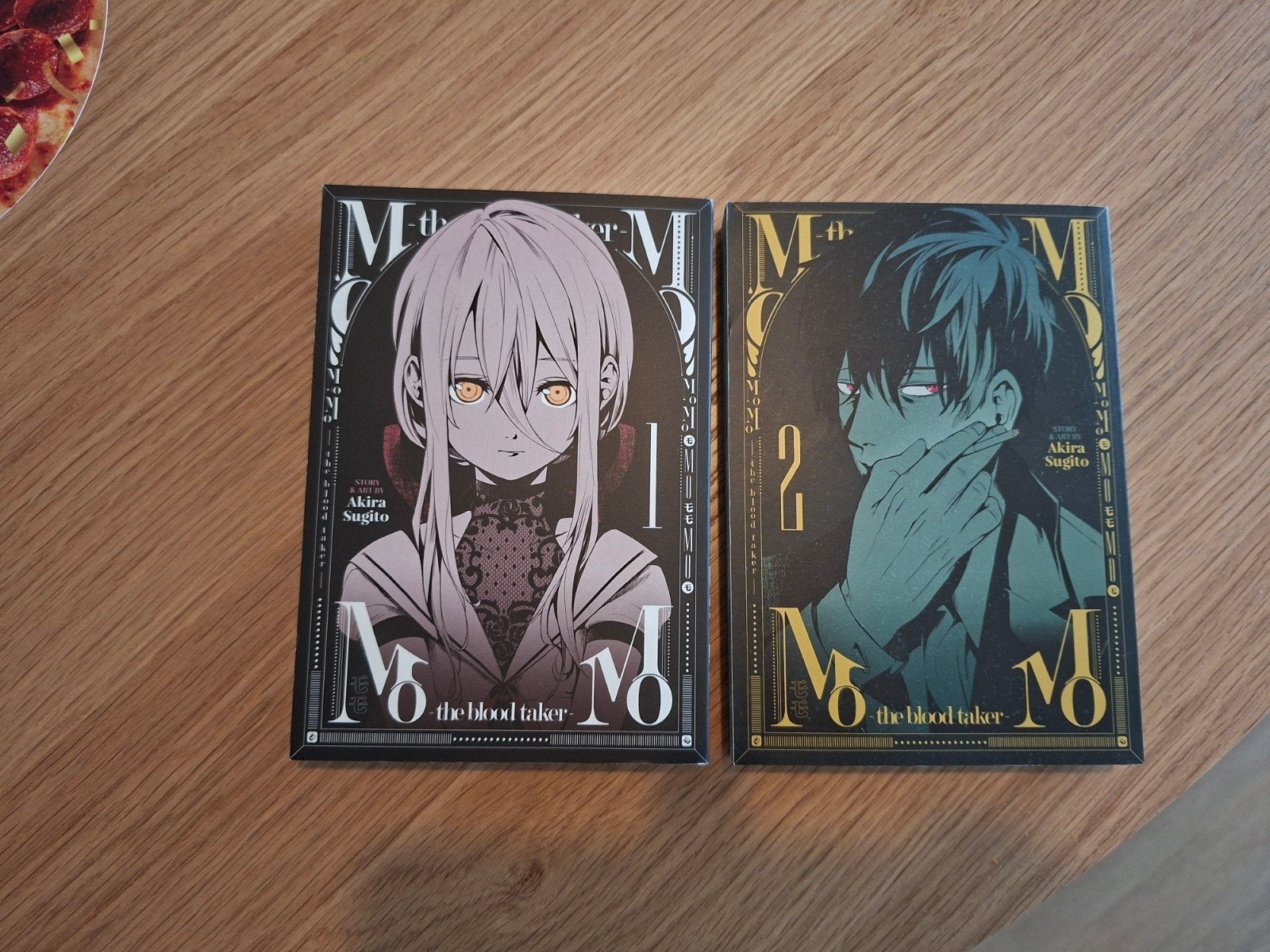 Momo the Blood Taker - Manga deel 1 en 2, Meerdere comics, Ophalen of Verzenden, Zo goed als nieuw, Japan (Manga)