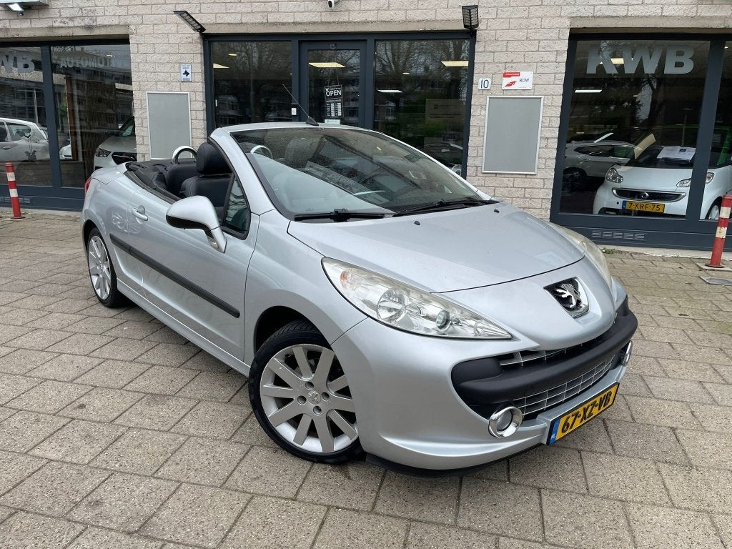 Peugeot 207 CC 1.6-16V T Sport | Nieuwe distributieketting |, Auto's, Gebruikt, 4 cilinders, 4 stoelen, Handgeschakeld