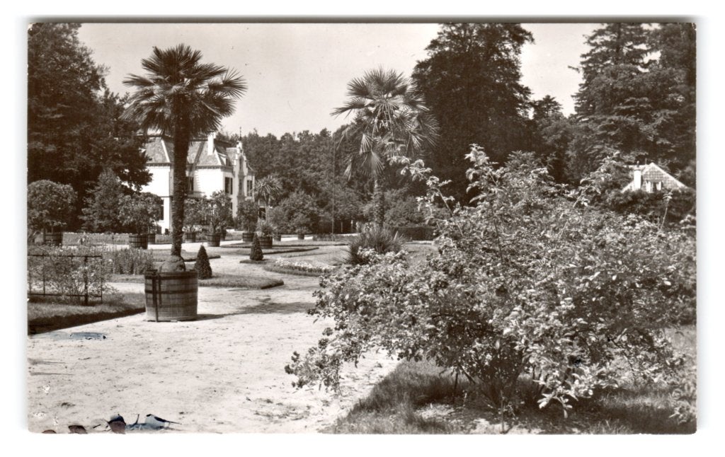 Staverden, (bij Elspeet) Tuin "De Pauwenburght", Ophalen of Verzenden, 1940 tot 1960, Gelopen, Gelderland