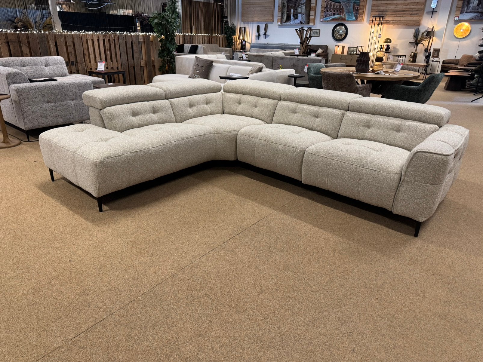 Hoekbank met elektrische Relaxfunctie Beige stof E-7391, Huis en Inrichting, Banken | Bankstellen, Ophalen, 250 tot 300 cm, Hoekbank