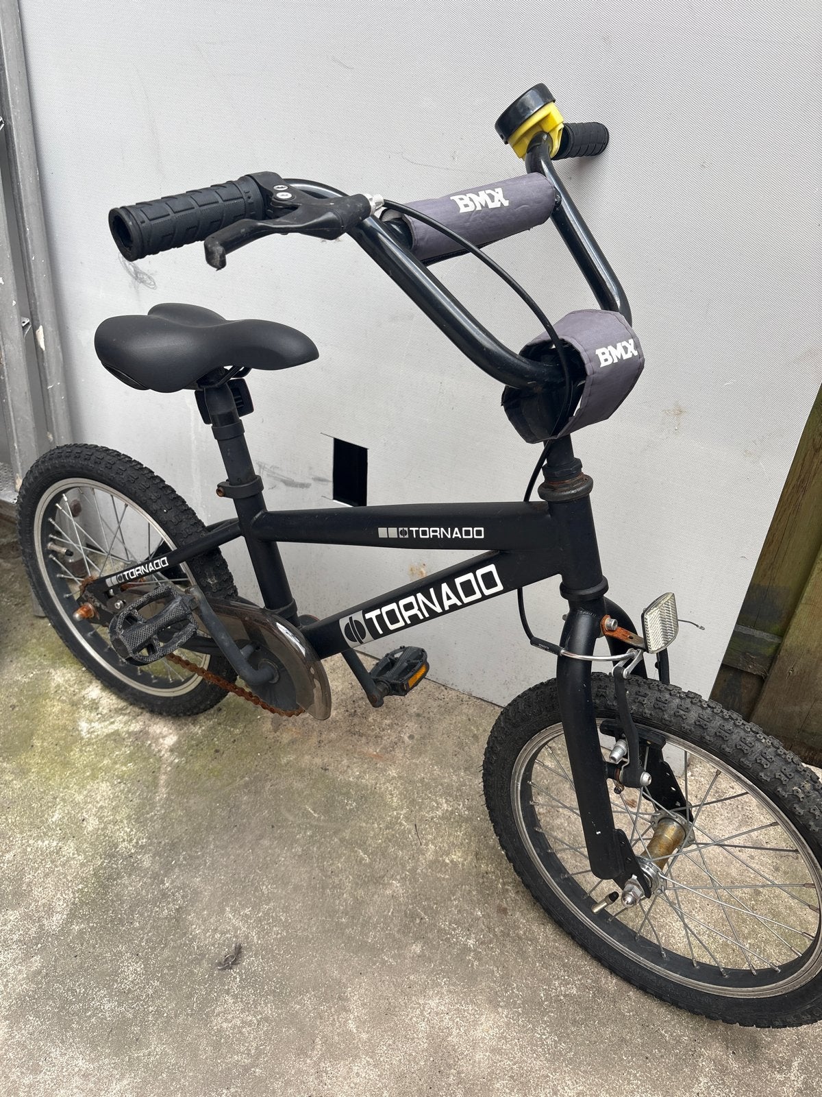 Tornado BMX Fiets - Gebruikt, 16-20 inch wielen, Fietsen en Brommers, Fietsen | Crossfietsen en BMX, Ophalen, Staal, Velgrem, V-brakes