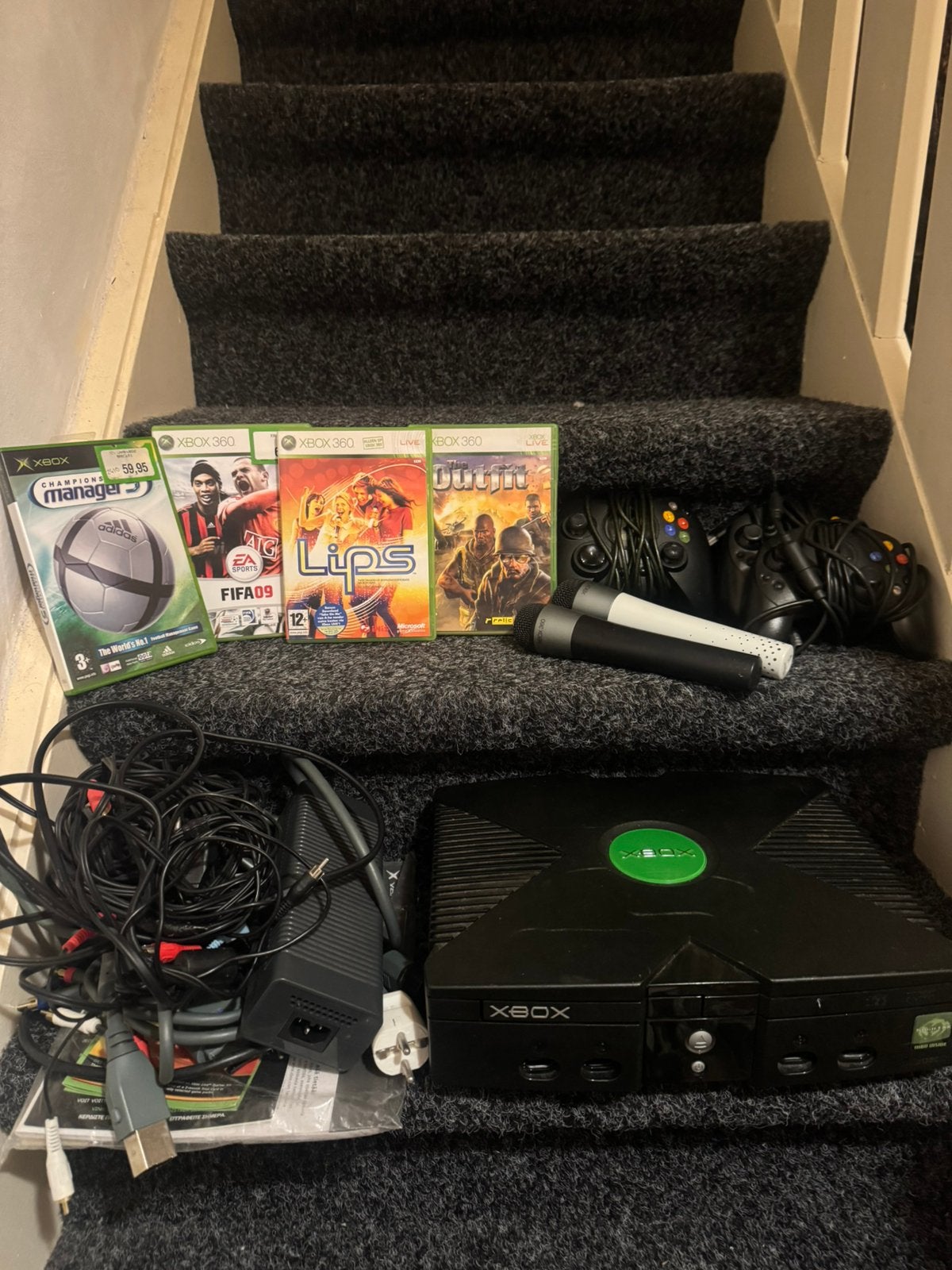 Xbox 360, Spelcomputers en Games, Ophalen, Zo goed als nieuw, Met 3 controllers of meer, Met games