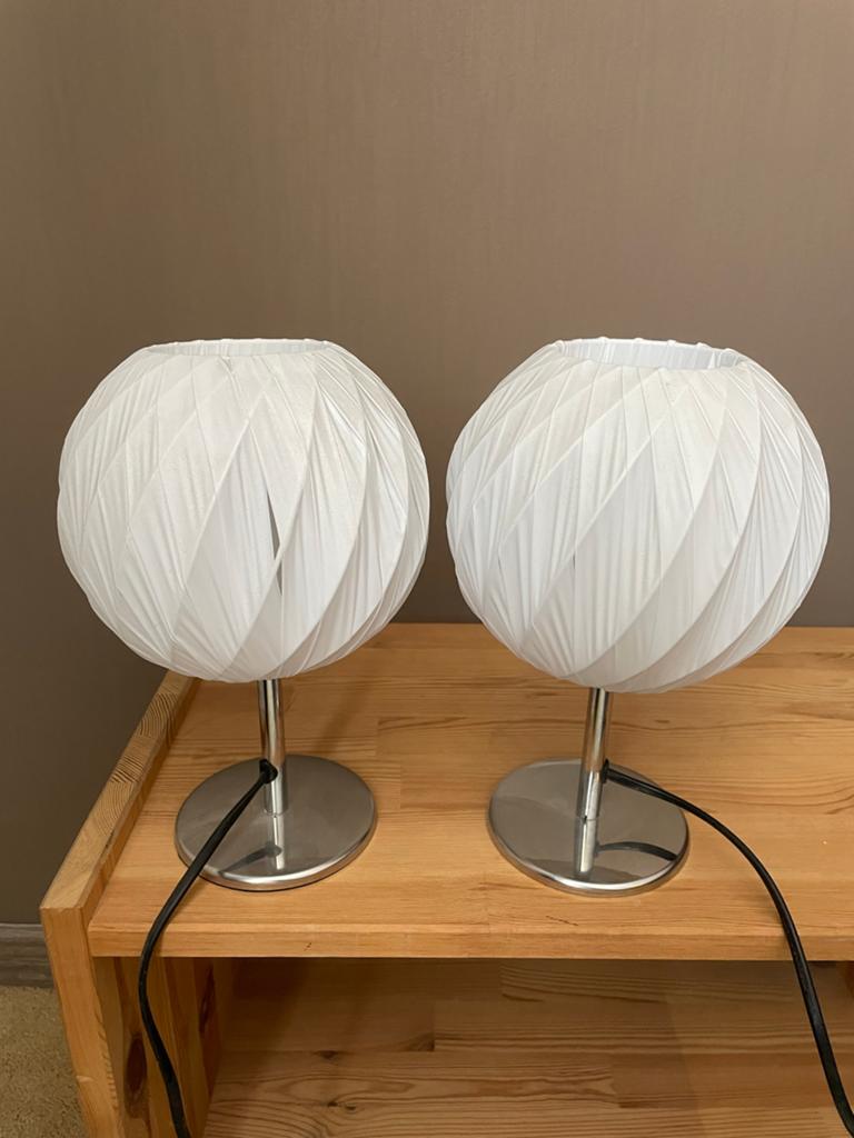 Set van 2 witte nachtlampjes met stekker en schakelaar, Ophalen of Verzenden, Zo goed als nieuw, Stof, Minder dan 50 cm