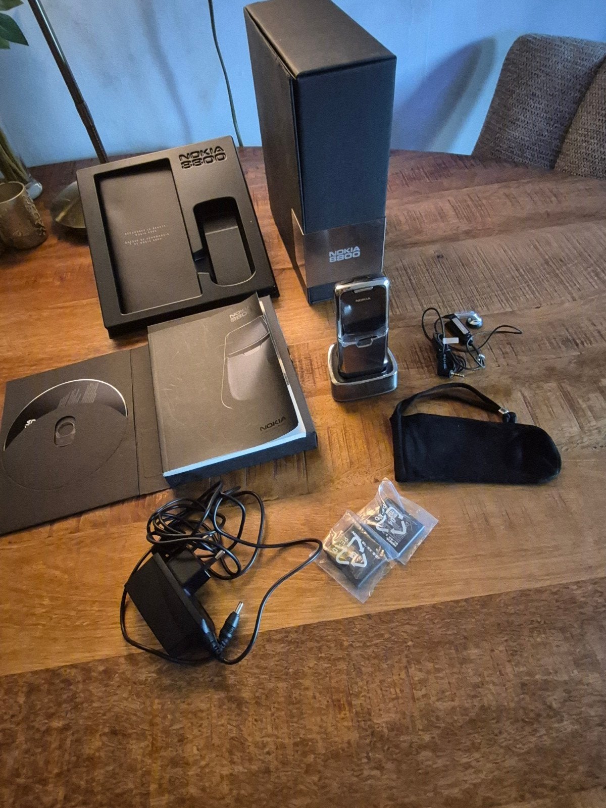 Nokia 8800 complete set, Ophalen, Zo goed als nieuw, Zwart