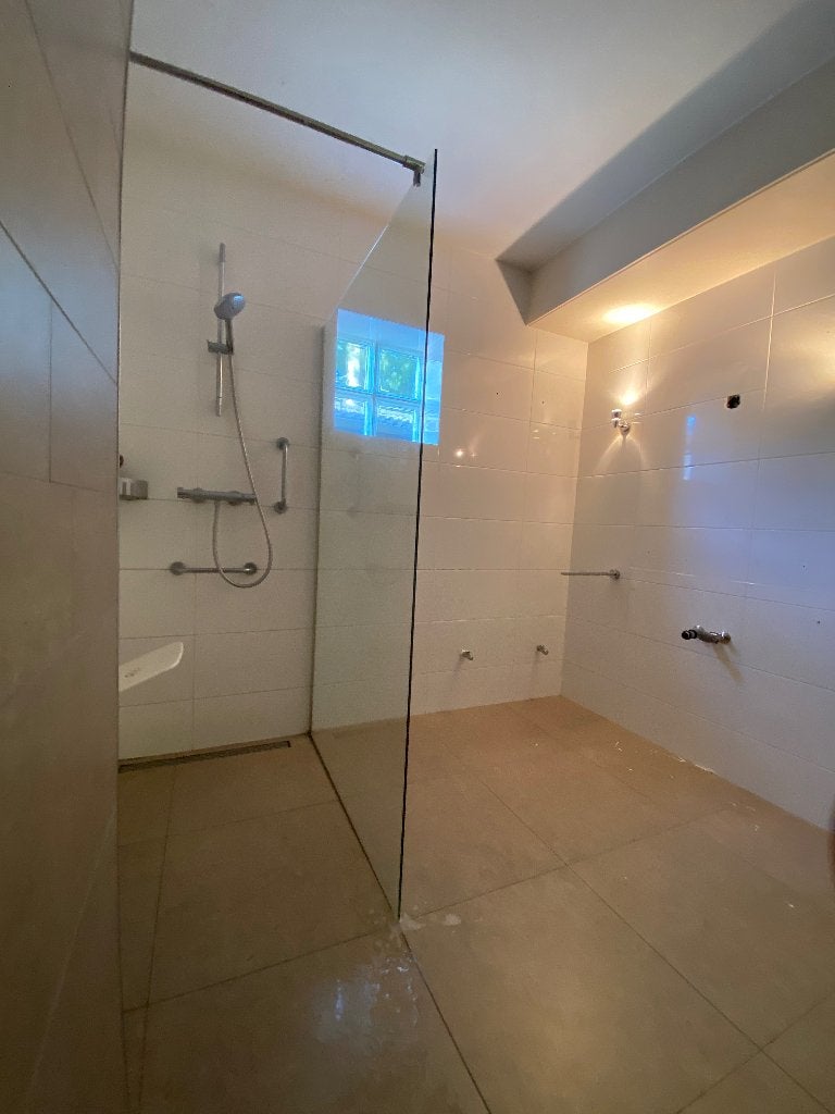 Douche scherm, Ophalen, Zo goed als nieuw