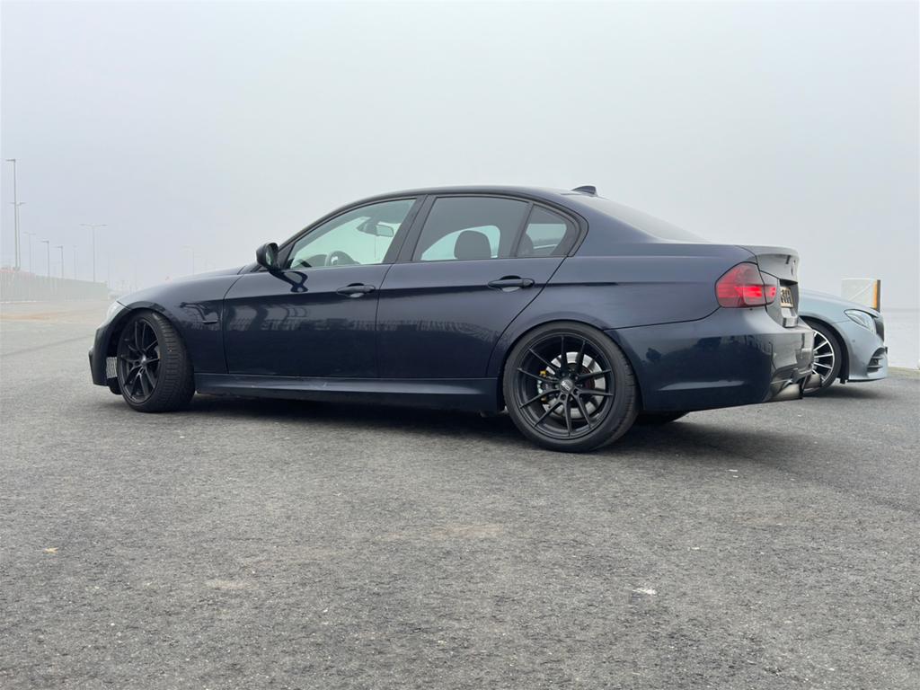 BMW e90 335d te koop in onderdelen, Ophalen of Verzenden, BMW
