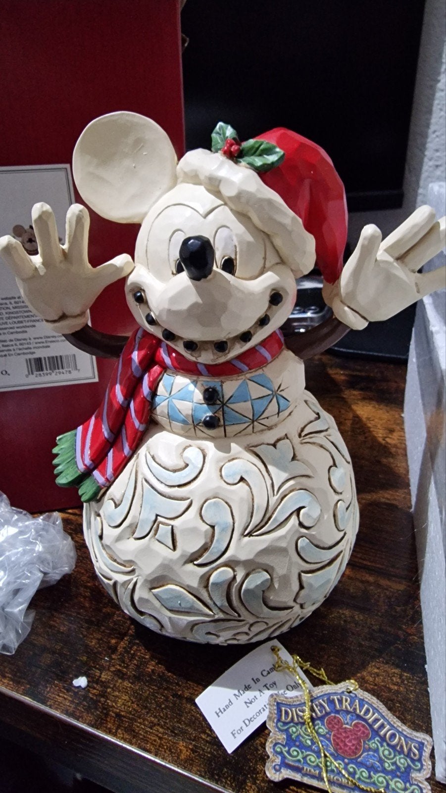 Disney traditions mickey als sneeuwpop, Ophalen of Verzenden, Mickey Mouse, Zo goed als nieuw, Beeldje of Figuurtje